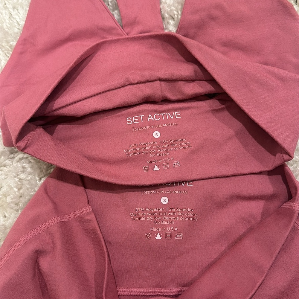 SET Active Women's Leggings and Top in Mauve - Picture 4 of 6